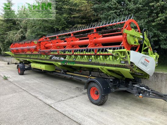 Cosechadora de Cereal - Claas - LEXION 8800 TT