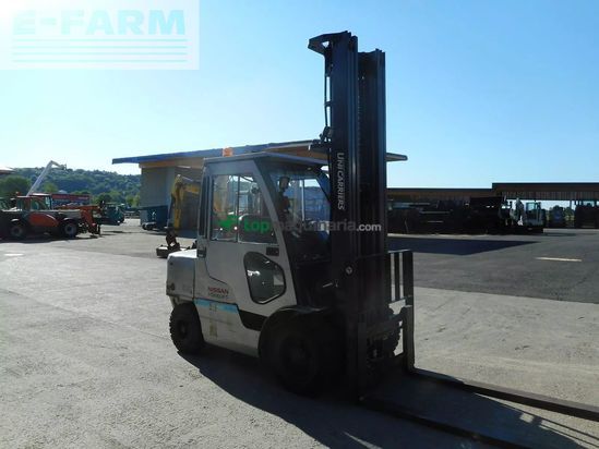 Elevadora -  - nissan yg-1-f-2-a-35-u triplex 6,5 meter
