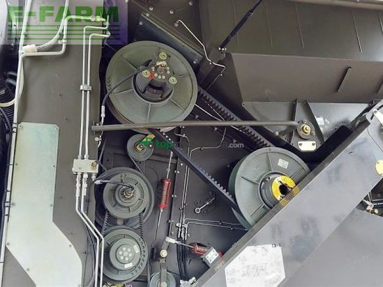 Cosechadora de Cereal - Claas - trion 660 terra trac