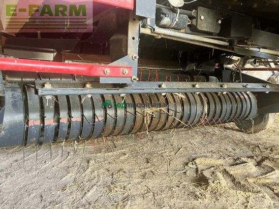 Empacadora gigant - Massey Ferguson - m-f828