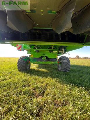 Cosechadora de Cereal - Deutz-Fahr - 5690 hts