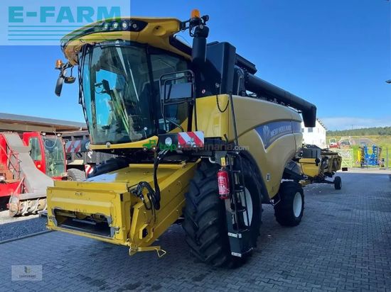 Cosechadora de Cereal - New Holland - cx 6.90