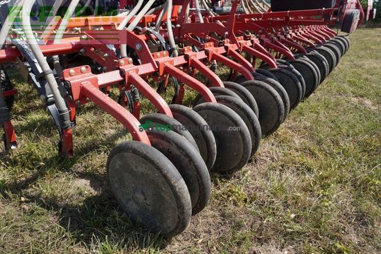Sembradora - Kverneland - ts-drill 6.000