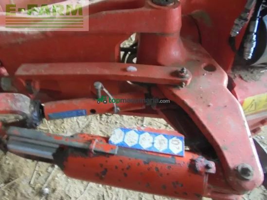 Arado - Kuhn - varimaster 120