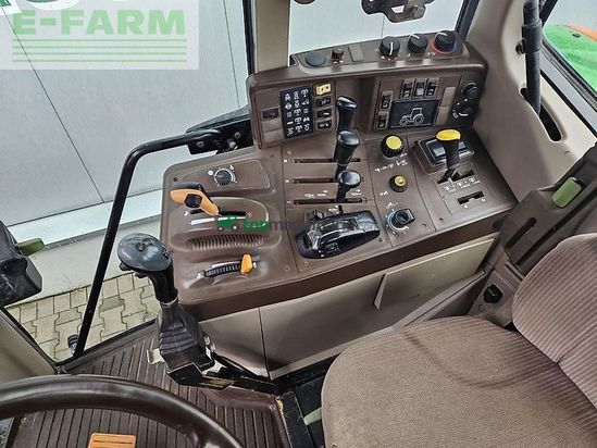 Tractor agrícola - John Deere - 6820