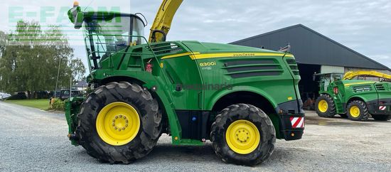 Cosechadora de Cereal - John Deere - 8300