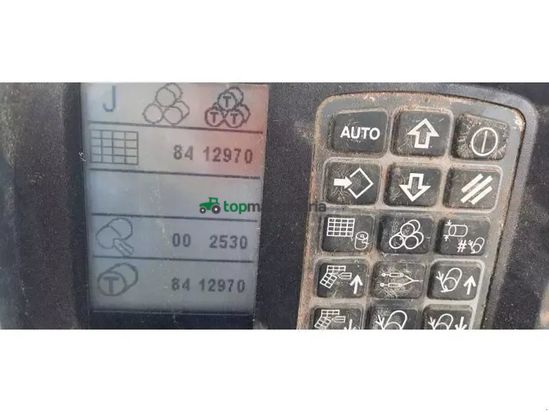 Empacadora gigant - New Holland - roll-belt180