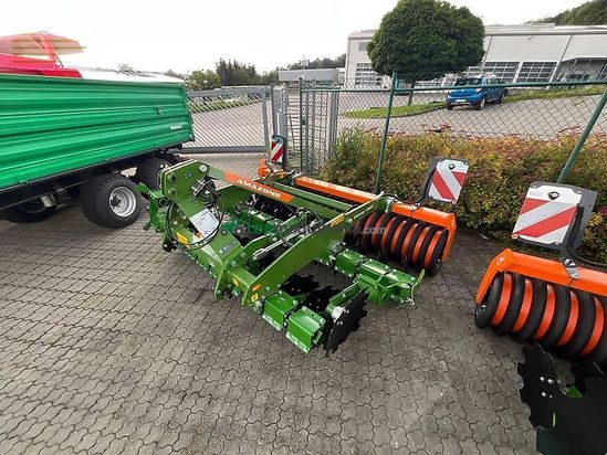 Grada de disco - Amazone - catros+ 3003