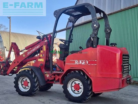 Minicargadora - Schaffer - 2336