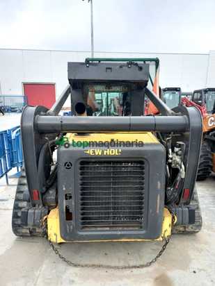 CARGADORA COMPACTA ORUUGAS  - C185 NEW HOLLAND