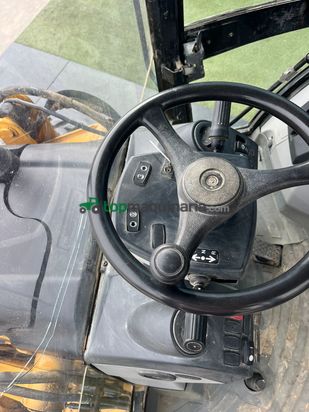 Retroexcavadora - CAT 432 E