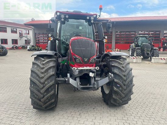 Tractor agrícola - Valtra - n154 a mit fk und rüfa