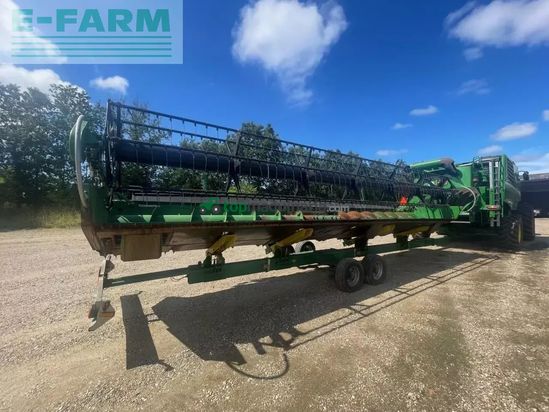 Cosechadora de Cereal - John Deere - t670i, 4 wd