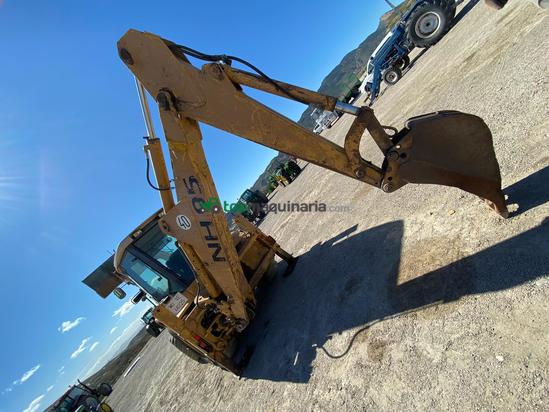 Retroexcavadora NEW HOLLAND NH 95