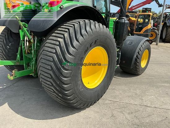 Tractor agrícola - John Deere - 6110m tractor (st24895)