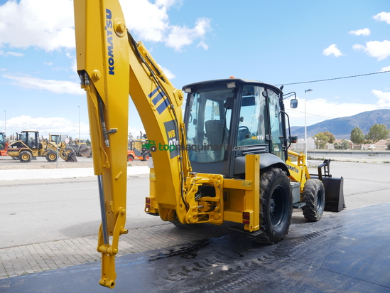 Retroexcavadora - Komatsu WB97R