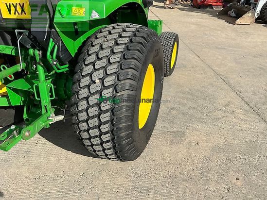 Tractor agrícola - John Deere - 4049m tractor (st26251)