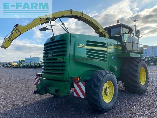 Cosechadora de Cereal - John Deere - 7400