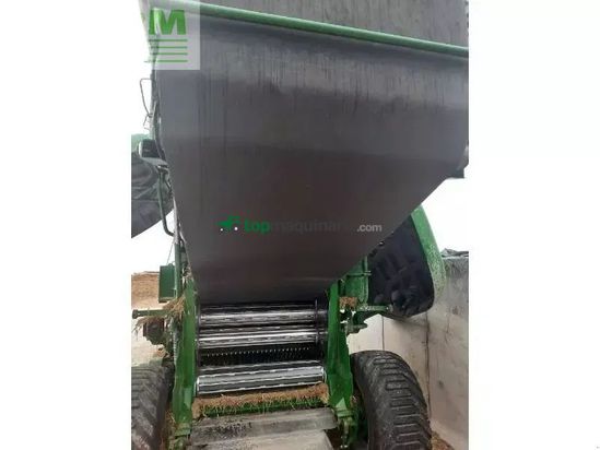 Empacadora gigant - McHale - v6-750-mk4