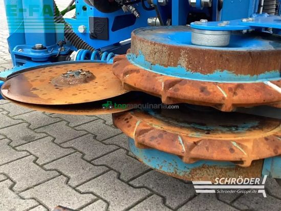 Sembradora - Lemken - azurit 10 k 8 / solitair 23+/1900