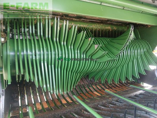 Empacadora gigant - Krone - comprima v150 xc