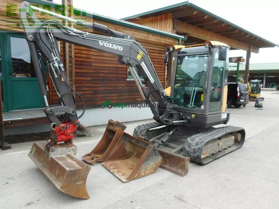 Excavadora - Volvo - ecr50d ( 5.010kg ) powertilt + hydr. sw