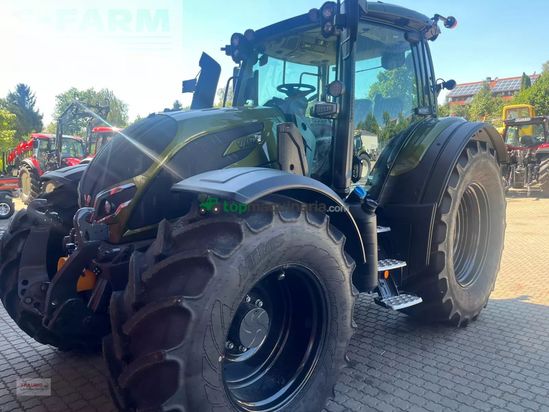 Tractor agrícola - Valtra - n 155 a mit rüfa