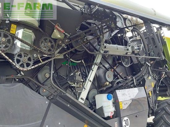 Cosechadora de Cereal - Claas - trion 660 terra trac