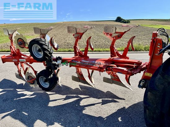 Arado - Kuhn - vari master 123 - 4 schar pflug