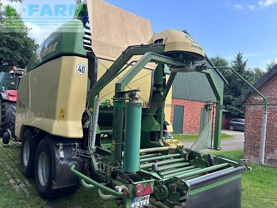 Empacadora gigant - Krone - ultima cf 155 xc