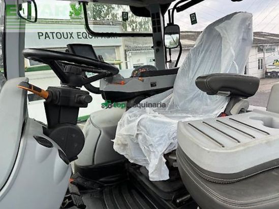 Tractor agrícola - New Holland - t7.270 ac
