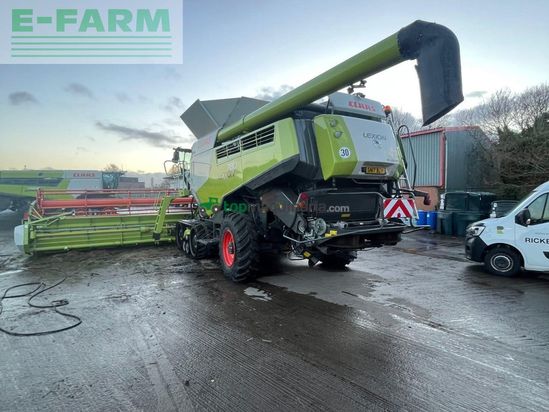Cosechadora de Cereal - Claas - LEXION 780 TT 4WD