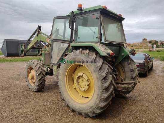 Tractor agrícola - John Deere - 3340 con pala
