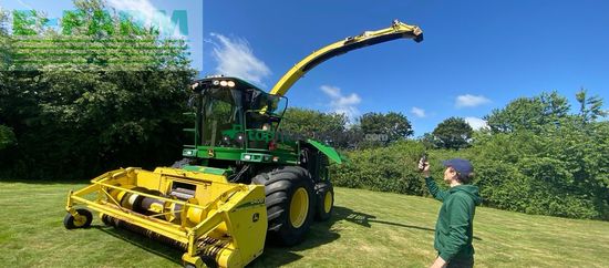 Cosechadora de Cereal - John Deere - 7700