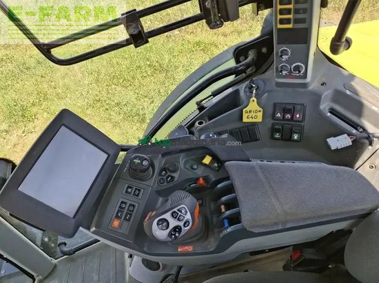 Tractor agrícola - Claas - arion 640