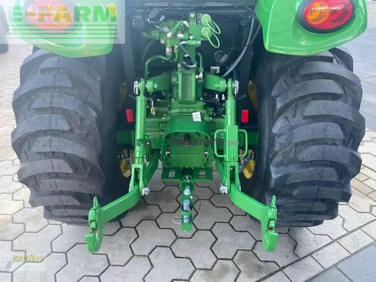 Tractor agrícola - John Deere - 3046
