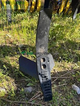 Cultivador - Pöttinger - synkro 3030