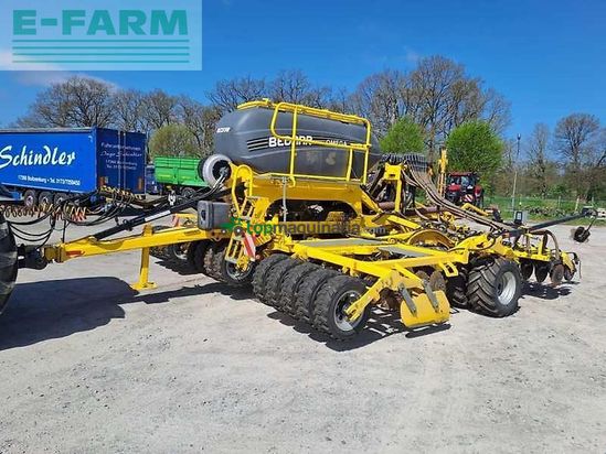 Sembradora -  - bednar omega oo 6000