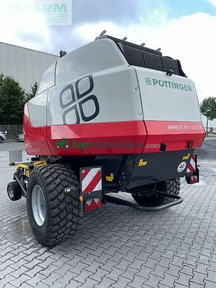 Empacadora gigant - Pöttinger - impress 185v master
