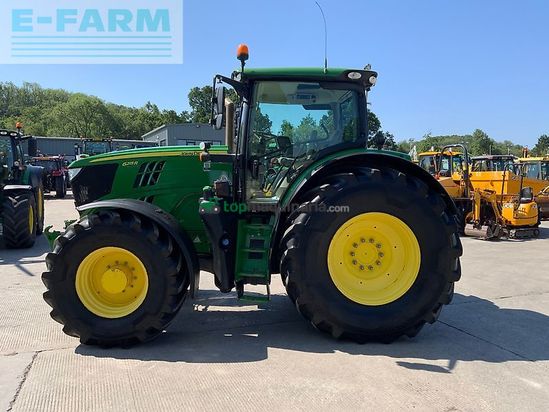 Tractor agrícola - John Deere - 6215r tractor (st26786)