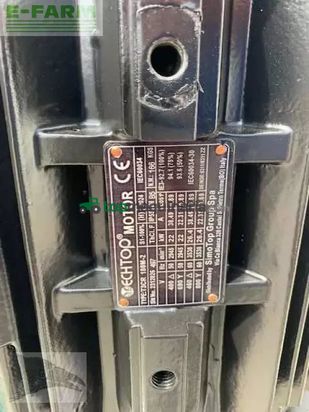 Riego - Ferbo - fox beregnungspumpe mit 40 kva generator