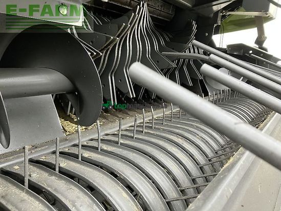 Empacadora gigant - Claas - rollant 355 rc