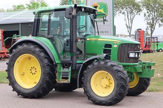 Tractor agrícola - John Deere - 6230 tractor