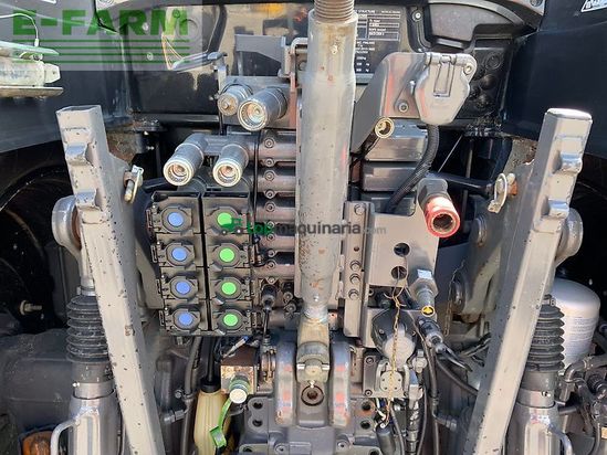 Tractor agrícola - Valtra - t214 versu unlimited tractor (st27245)