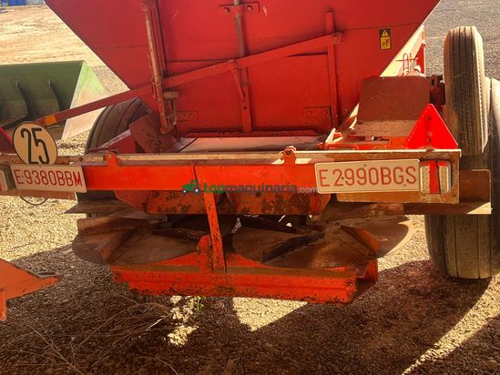 Abonadora usada marca Rimasa 5000 KGS 
