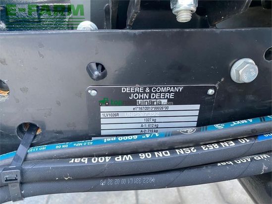 Tractor agrícola - John Deere - 1026r + matev schneeschild + salzstreuer