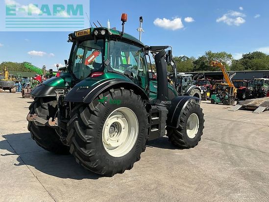 Tractor agrícola - Valtra - t254 versu tractor (st26250)
