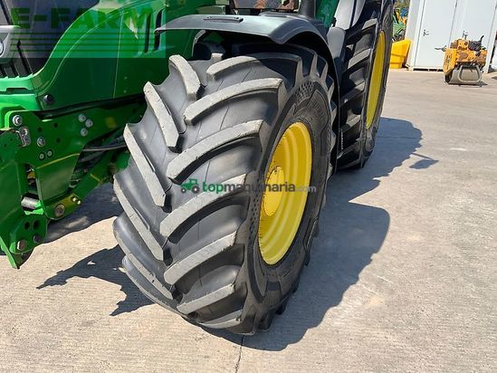 Tractor agrícola - John Deere - 6215r tractor (st26786)