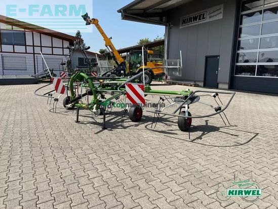 Henificador - Fendt - twister 5204