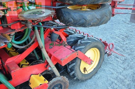 Sembradora - Väderstad - rapid 600 f